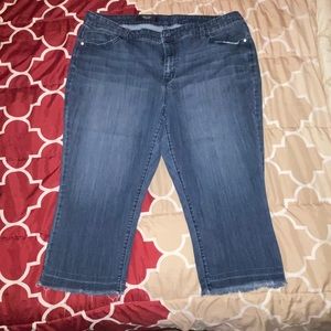 Simply Vera Vera Wang capris